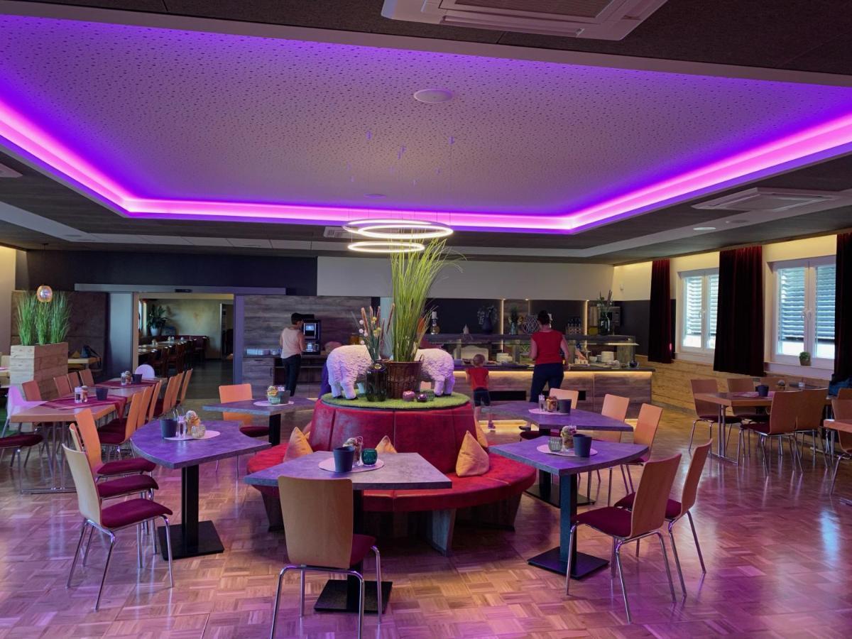 Familienhotel "Rhoen Feeling" Bernshausen Экстерьер фото