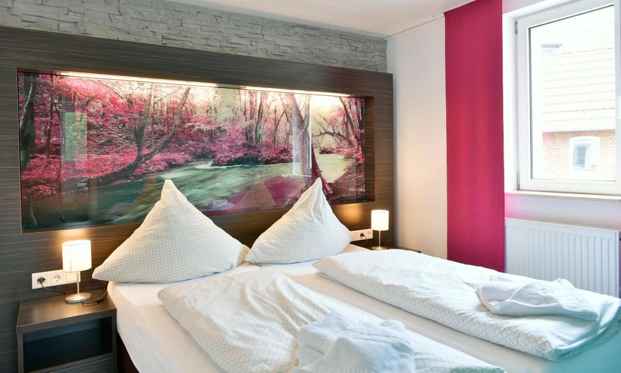 Familienhotel "Rhoen Feeling" Bernshausen Экстерьер фото