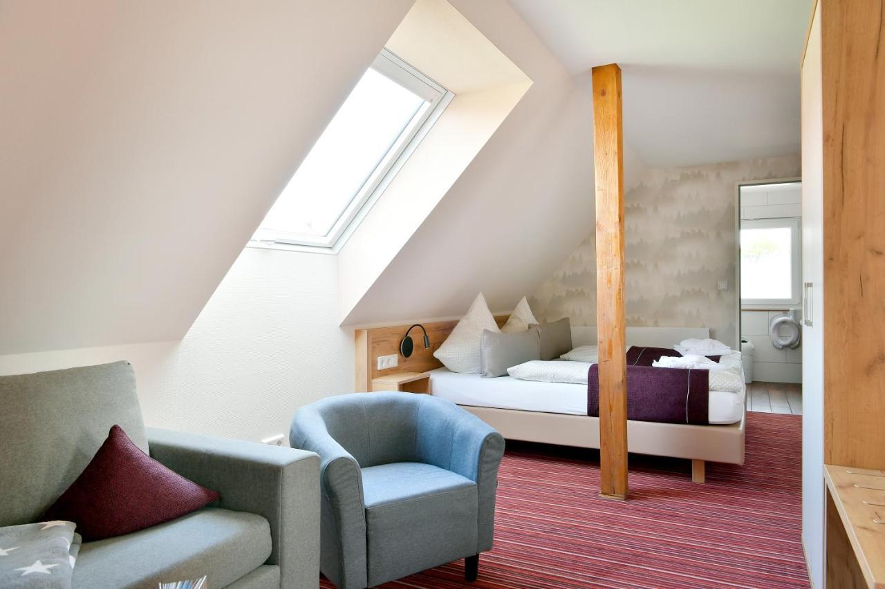 Familienhotel "Rhoen Feeling" Bernshausen Экстерьер фото