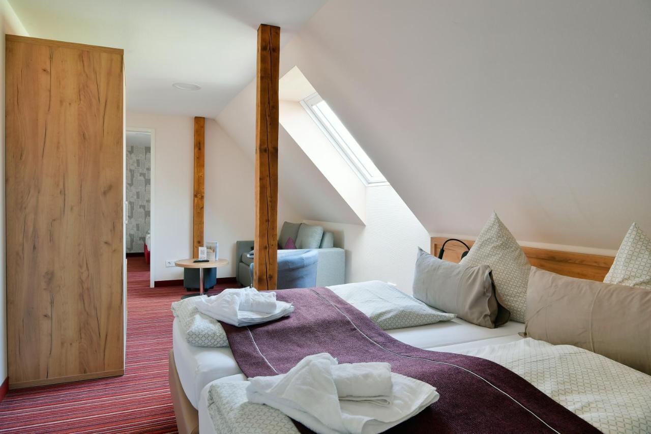 Familienhotel "Rhoen Feeling" Bernshausen Экстерьер фото