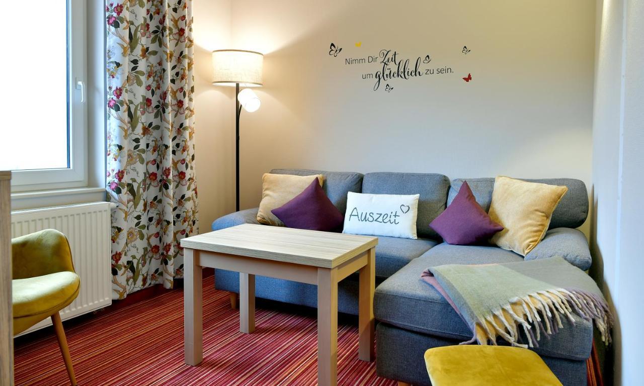 Familienhotel "Rhoen Feeling" Bernshausen Экстерьер фото