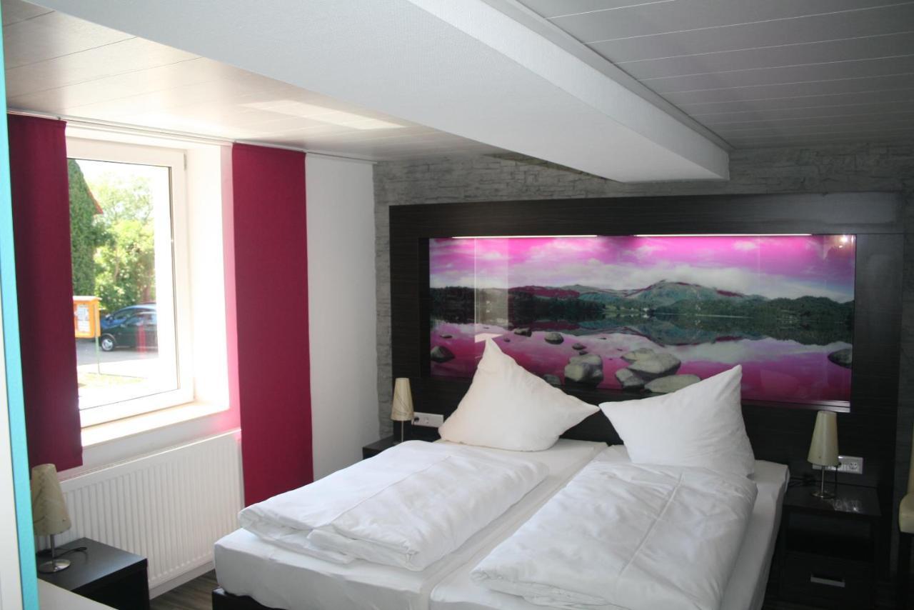 Familienhotel "Rhoen Feeling" Bernshausen Экстерьер фото